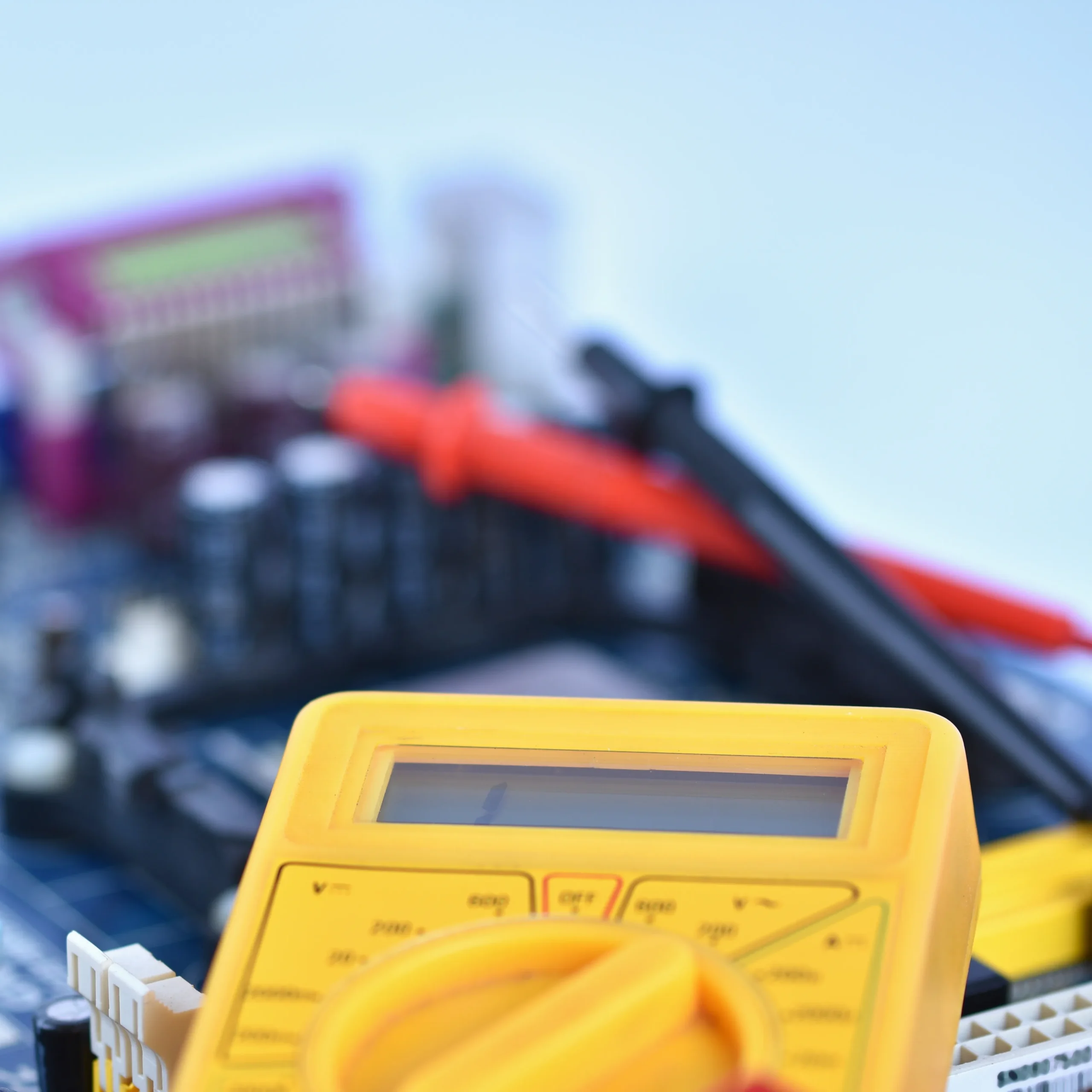 Sondas de campo eléctrico: Funcionamiento y características